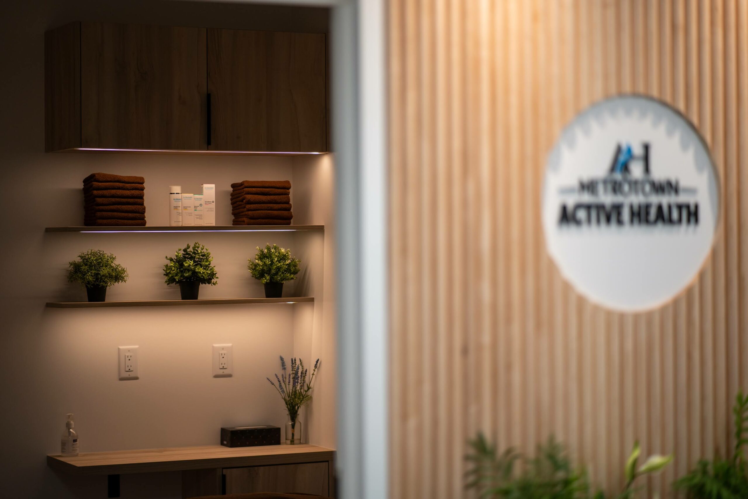 Metrotown Active Health physiotherapy clinic interior by Ark & Mason