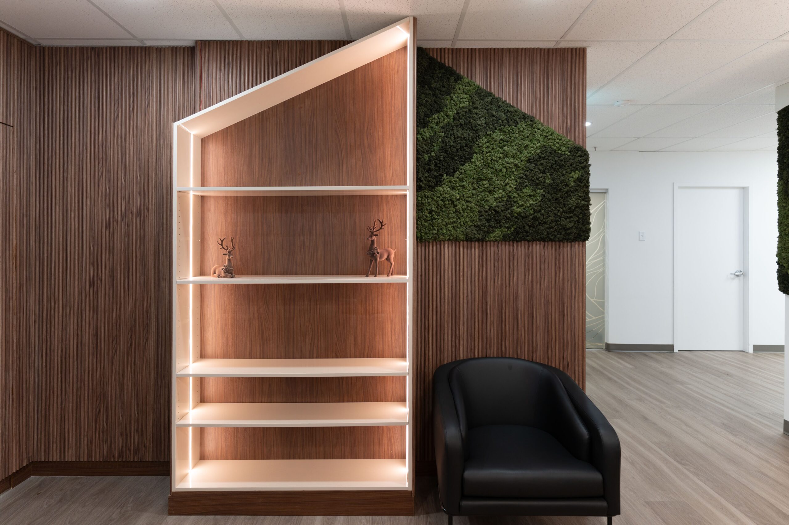 Apollo Institute of Medicine interior by Ark & Mason